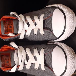 Converse All Star Size 2Y